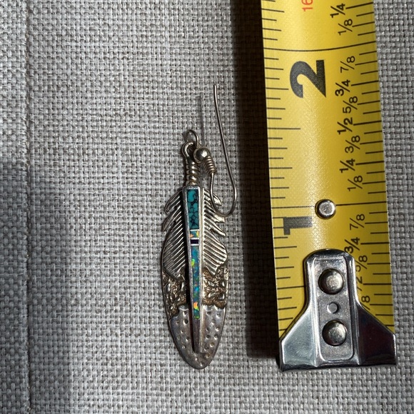 Native American “Amazing Lite Feather” Earrings By David Rosales - Picture 4 of 5